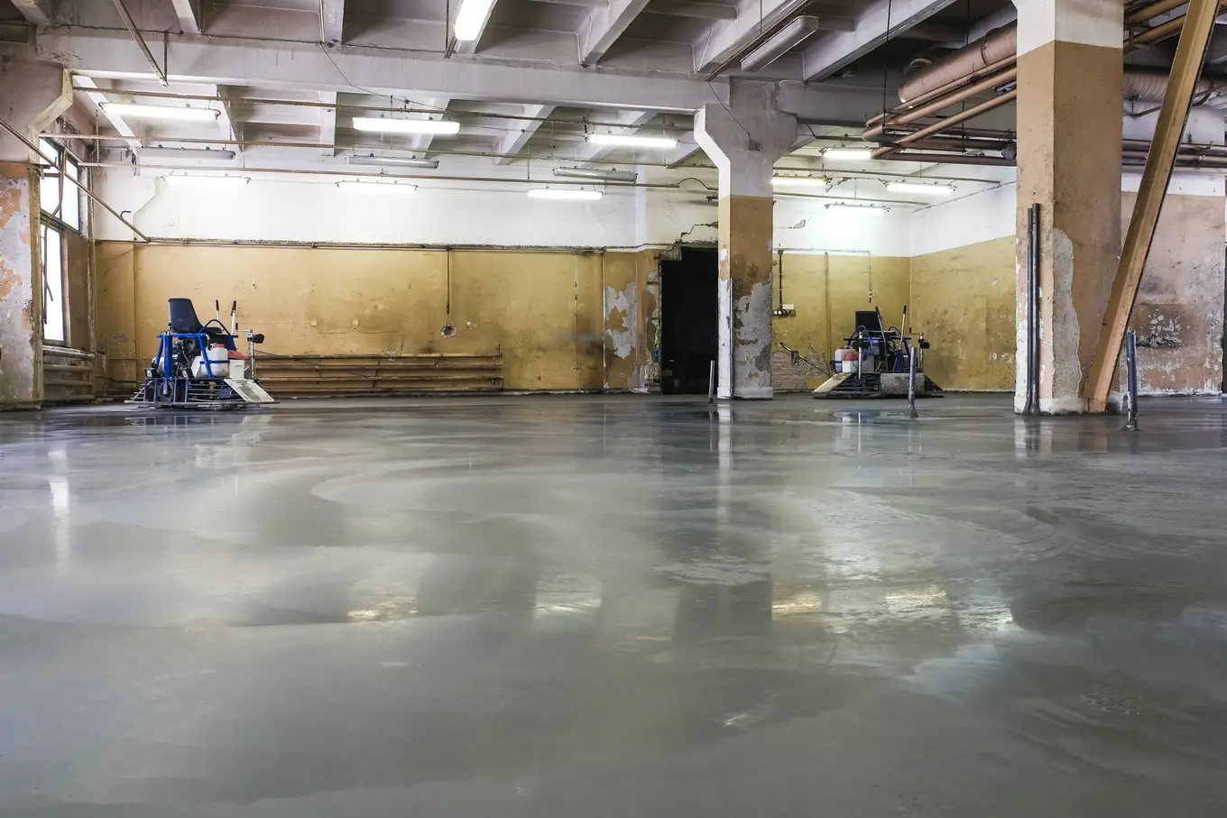 wylewka posadzki przemysłowej